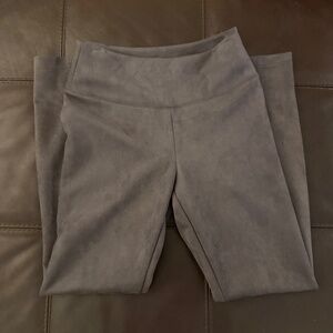 WHBM RUNWAY LEGGINGS 8R